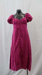 Products: ZARA Midi Dress L