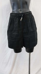 Bottoms: COUNTRY ROAD Shorts 6