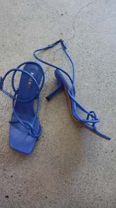 Shoes 1: ALIAS MAE Heels 39
