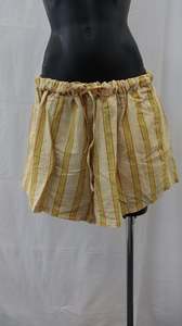 Bottoms: Soleil Soleil Shorts L