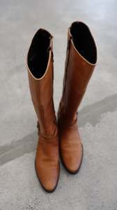 Shoes 1: *NO TAG Boots 39