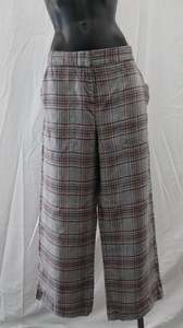 Bottoms: POL Pants 12