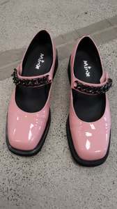 Shoes 1: minx Loafer 38