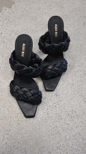 ALIAS MAE Heels 41