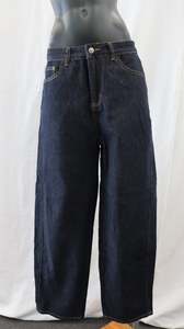Bottoms: CcyeBrand Jeans 8