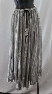 Bottoms: tigerlily Maxi Skirt 8