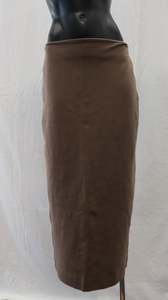 Bottoms: Harris Tapper Maxi Skirt 12