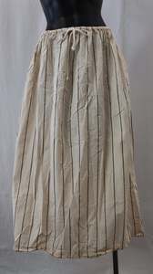 Bottoms: kowtow Maxi Skirt xs