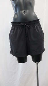 lululemon Shorts S