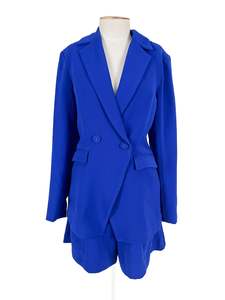 Sets: Tussah | Blue Sets | Size 8