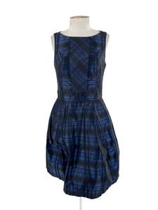CUE - Black & Blue Mini Dress (Size 8)