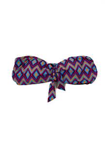 1 In Stock: Unknown Brand - Multicoloured Bikini Top (Size L)