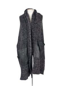 Accessories: Alexander Wang - Grey & Black Scarf (Size OS)