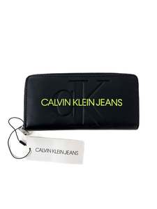 Accessories: Calvin Klein - Black Wallet (Size OS)