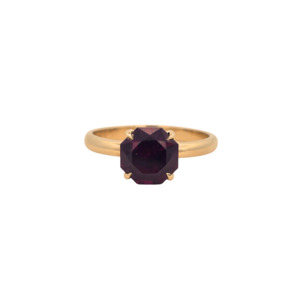 Rings: 9k Yellow Gold 'Vesta' Rhodalite Garnet Ring