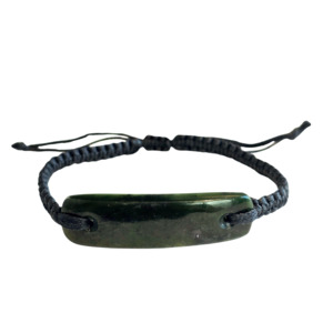 Gifts Under 150: Pounamu Pull String Bracelet