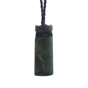 Gifts Under 150: Toki Pounamu Necklace