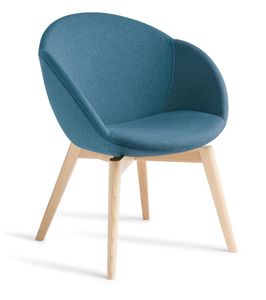 Amelia with Timber Base