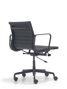 Executive Boardroom Chairs: Bailey Executive Chair