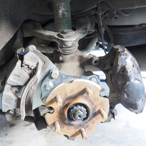 Z20 Soarer: A70 Supra Dual caliper kit for EVO/STI Upgrade