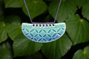 Aho Uku: Rangiātea Whakakai (Pendant), Ombre PREORDER