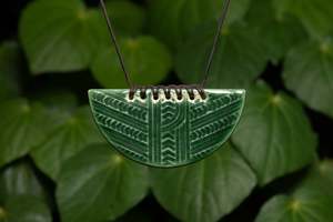 Rauponga Whakakai (Pendant), Forest Green PREORDER