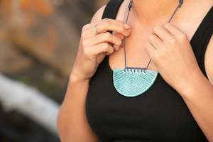 Rauponga: Rauponga Whakakai (Pendant), Turquoise