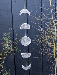 Ngā mata o te marama- Ceramic moon phases: Soft Grey and White