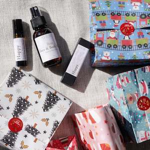 Gift Box Nz: Santa's Gift Bag - Roll-on & Hydrosol Mist