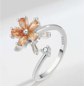 New Arrival: Cherry Blossom Fidget Ring (Silver / Gold)