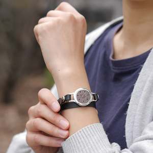 Wristband Aromatherapy Bracelet Diffusers: Flora - Genuine Leather Strap Diffuser Bracelet