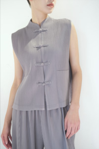 Panku Buttoned Stand Collar Fusion Vest