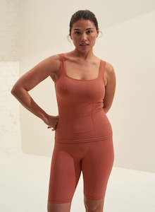 Singlets: Rouge Luxe Seamless Singlet