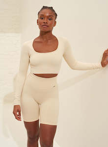 Crop Tops: Oat White Luxe Seamless Cropped Long Sleeve
