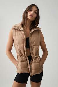 Jackets: Essential Puffer Vest 722