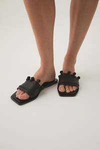 Sale Shoes: Tessellate Slide