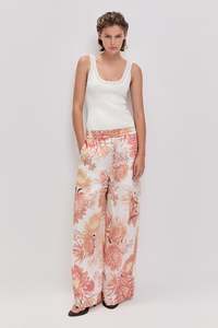 Adina Pant