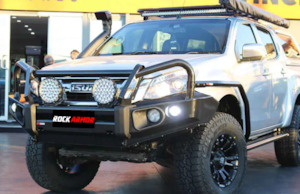Rockarmor Steel Rockslider Side Steps To Suit Isuzu Dmax Dual Cab 2012 - Early 2020 Models