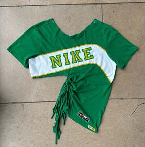 All: TIT4TATS Nike Sporty Fringe Tee (XS)