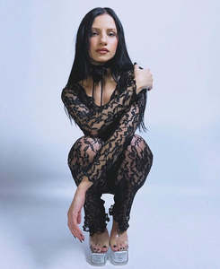 Rentals: Lace Bodysuit (XS)