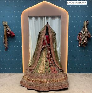 Bridalwear: Designer Bridal Lehenga