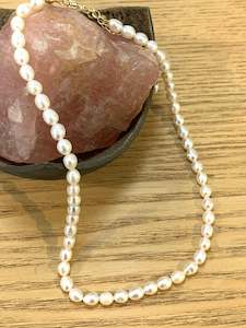 Kalani Pearl Choker