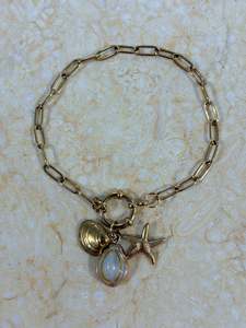 Coastal Collection 1: Shell Charm Bracelet