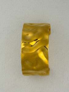 Tia Wide Cuff