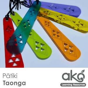 Necklaces: Pātiki Necklace