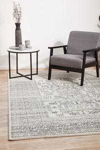 Odyssey: Apadana Jasper Silver Rug