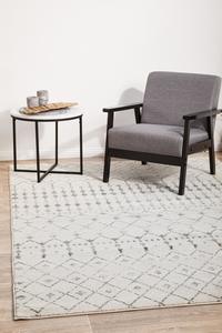 Apadana Lily Silver Rug