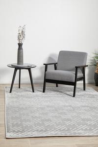 York: Aswan Alice Silver Rug