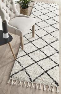 Roomvo: Bella Black & Cream Fringed Runner Rug