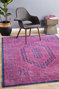 Super Deal: Estera Vision Vintage-Style Magenta Rug-230x160 cm